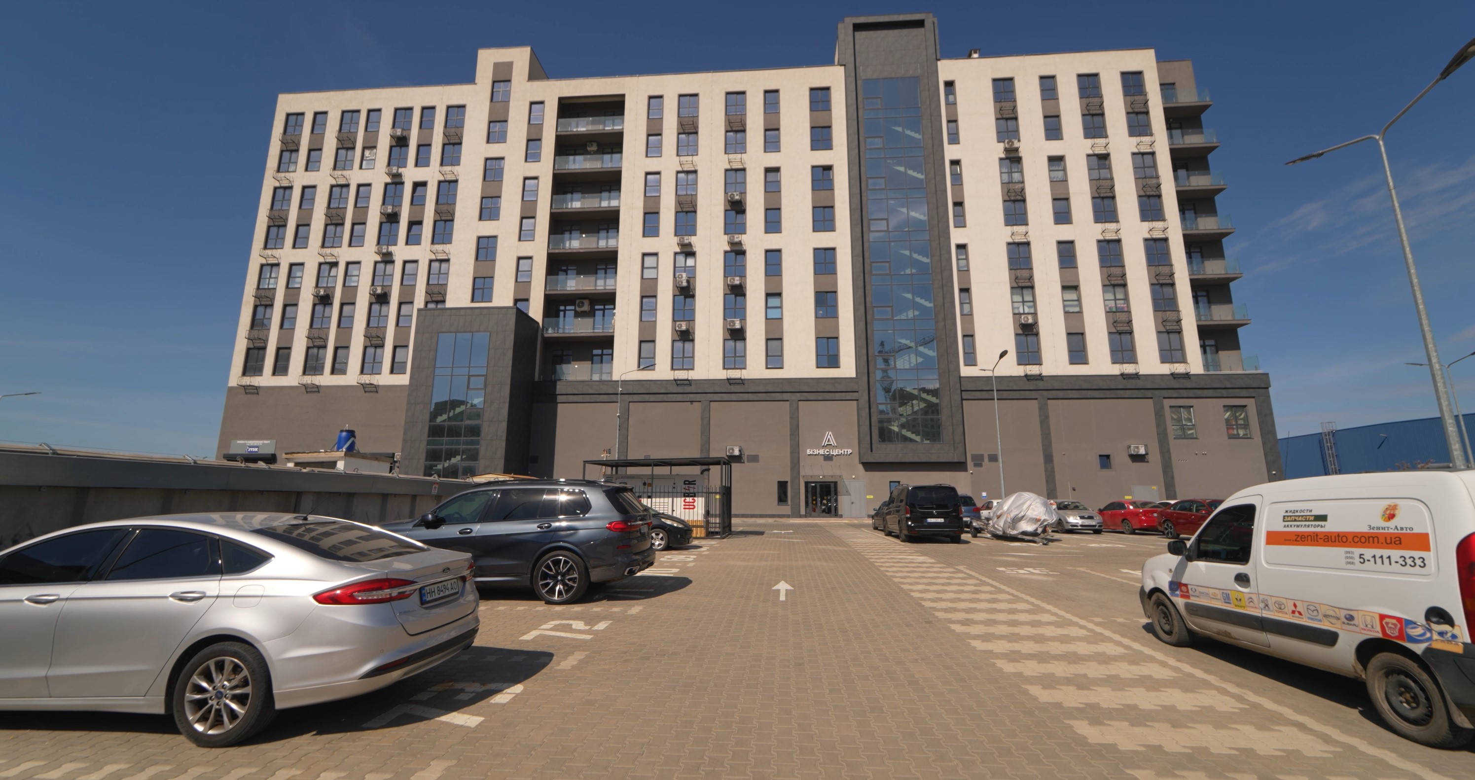 Оренда офісу в Одесі — готове приміщення 45 м² у БЦ «А» на Таїрова